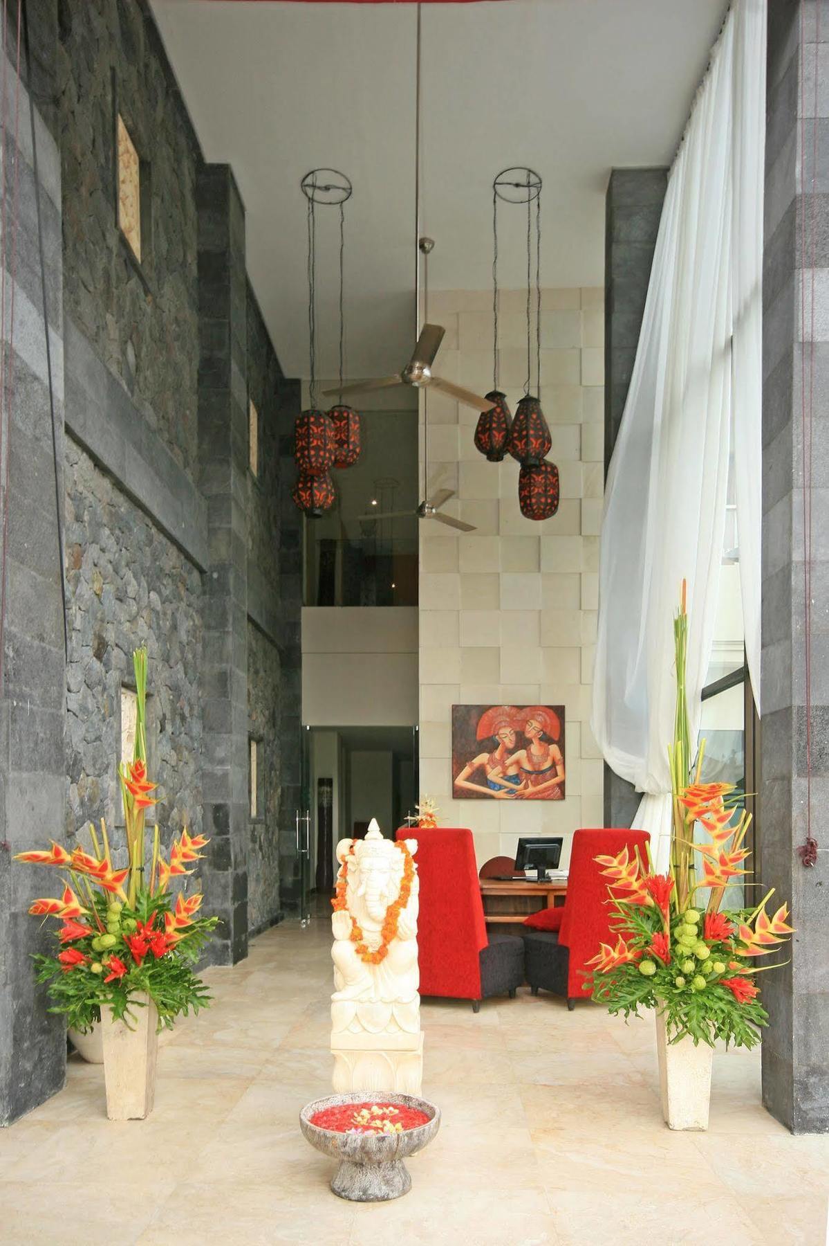 The Segara Suites 탄중베노아 외부 사진